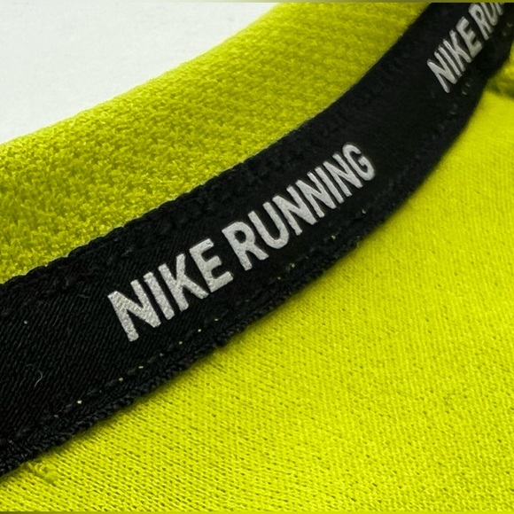 Nike Men's Dri-FIT Miler Running Tank in Bright Cactus Size: L NWT - Picture 12 of 12
